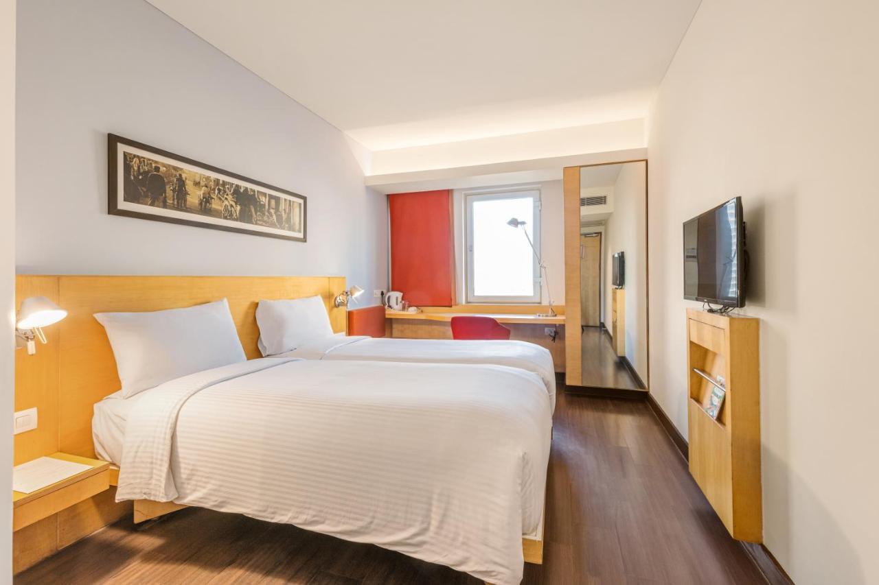 Ibis Gurgaon Golf Course Road - An Accor Brand Otel Dış mekan fotoğraf