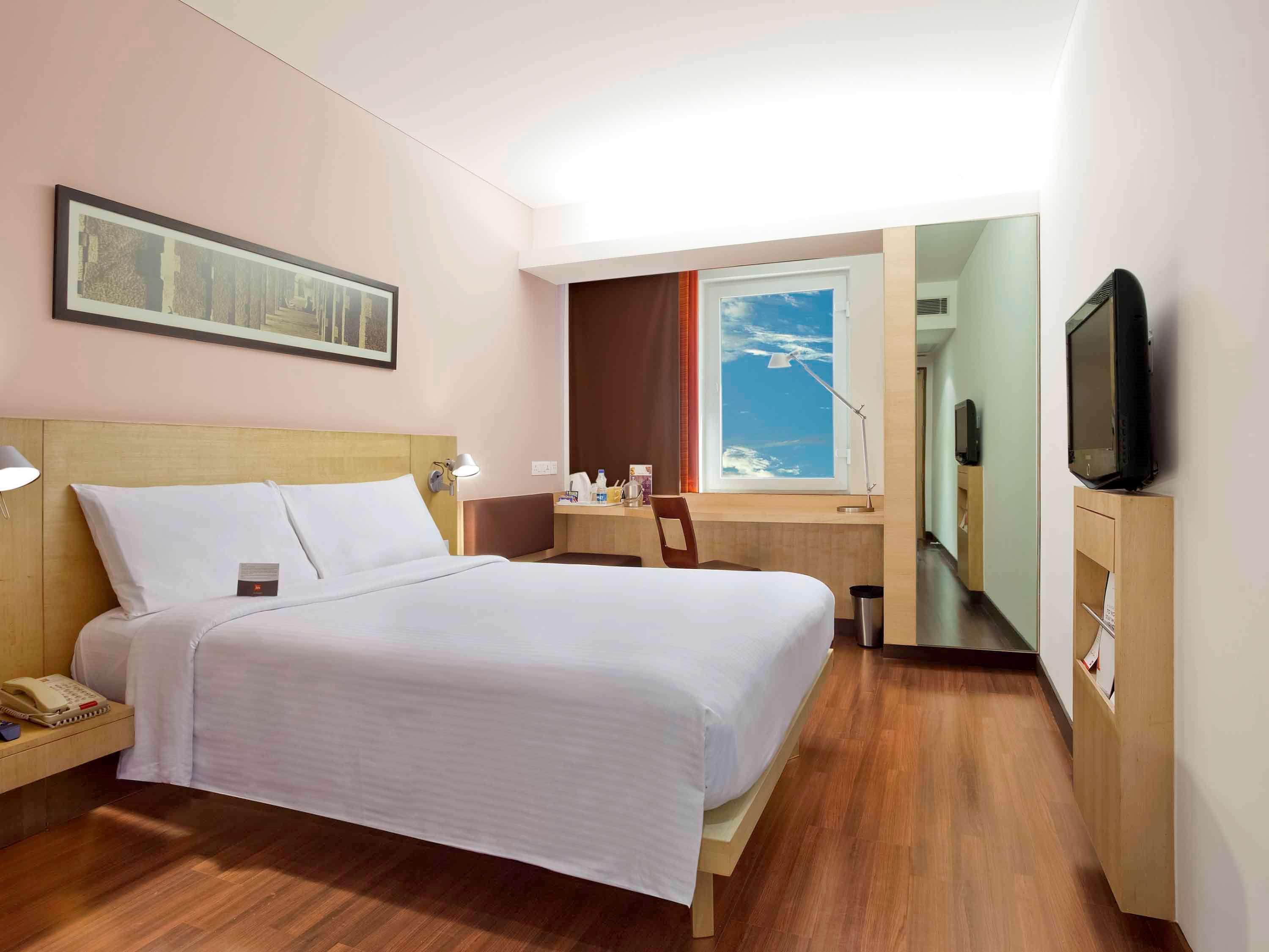 Ibis Gurgaon Golf Course Road - An Accor Brand Otel Dış mekan fotoğraf