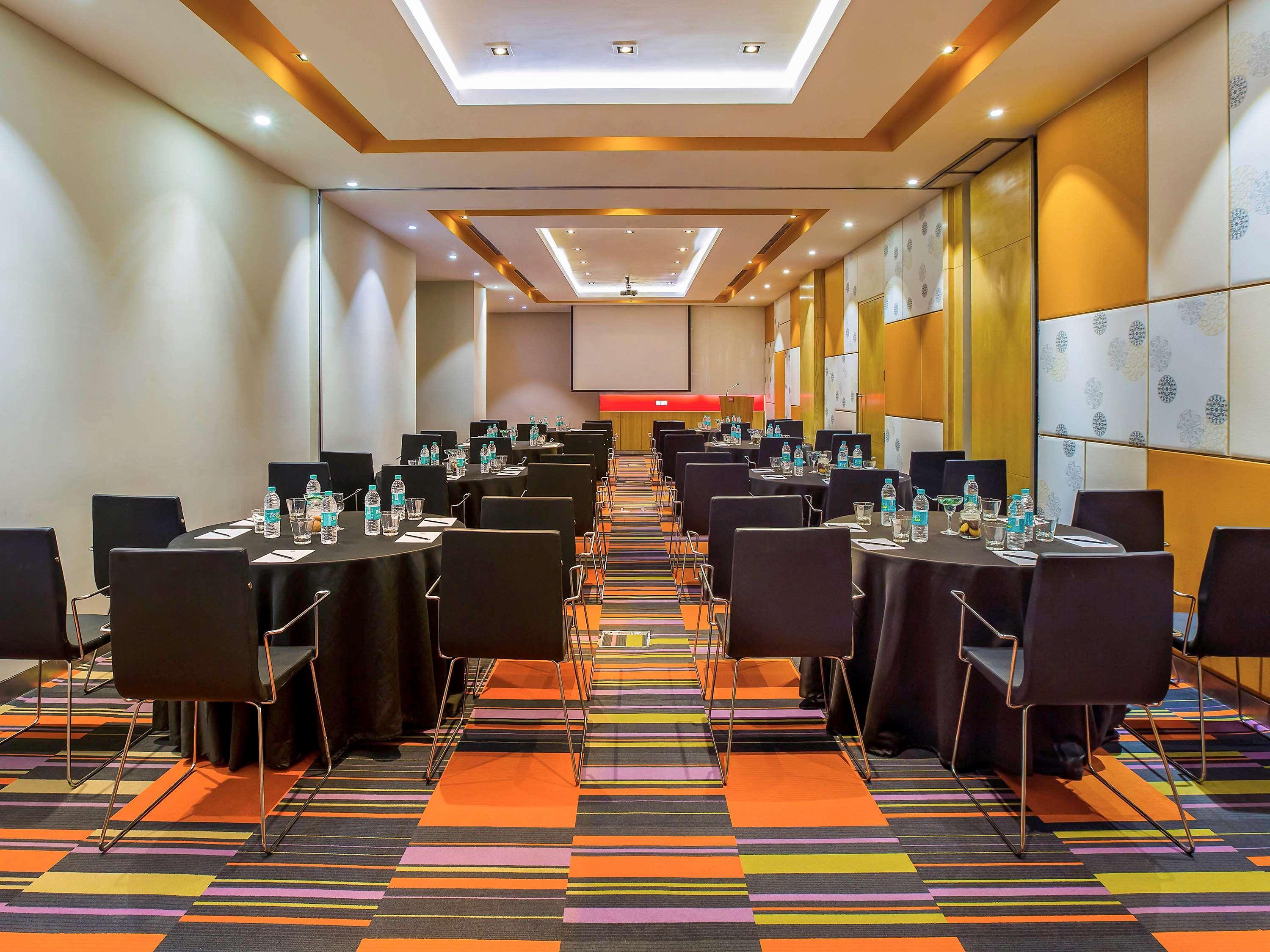 Ibis Gurgaon Golf Course Road - An Accor Brand Otel Dış mekan fotoğraf